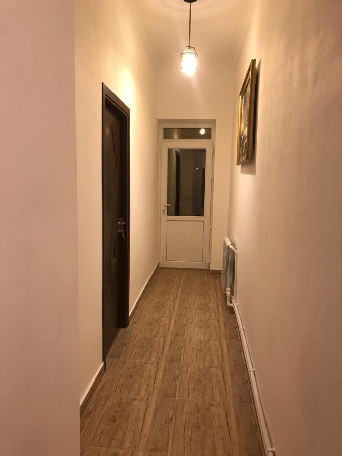 יירבאן Arm Hotel מראה חיצוני תמונה