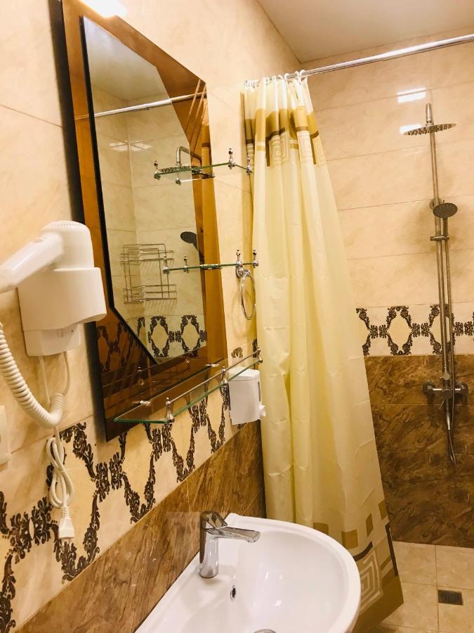 יירבאן Arm Hotel מראה חיצוני תמונה