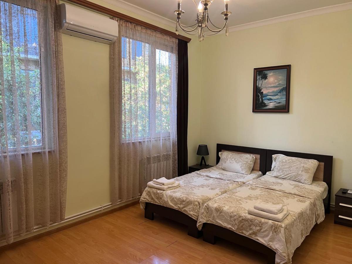 יירבאן Arm Hotel מראה חיצוני תמונה