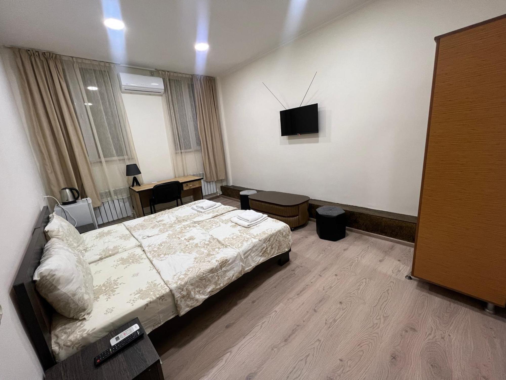 יירבאן Arm Hotel מראה חיצוני תמונה